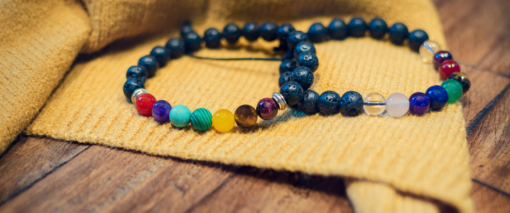 Aromatherapy Bracelet Making - Image 4